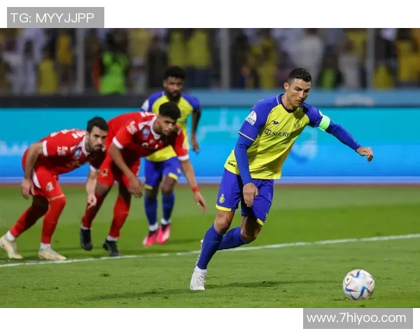 足球球星卡大四喜闪耀赛场再创传奇记录成就新高